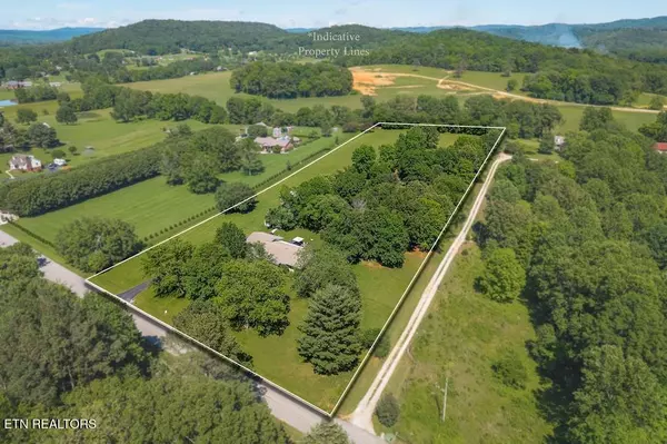 Cookeville, TN 38506,2205 Hidden Cove Rd Rd