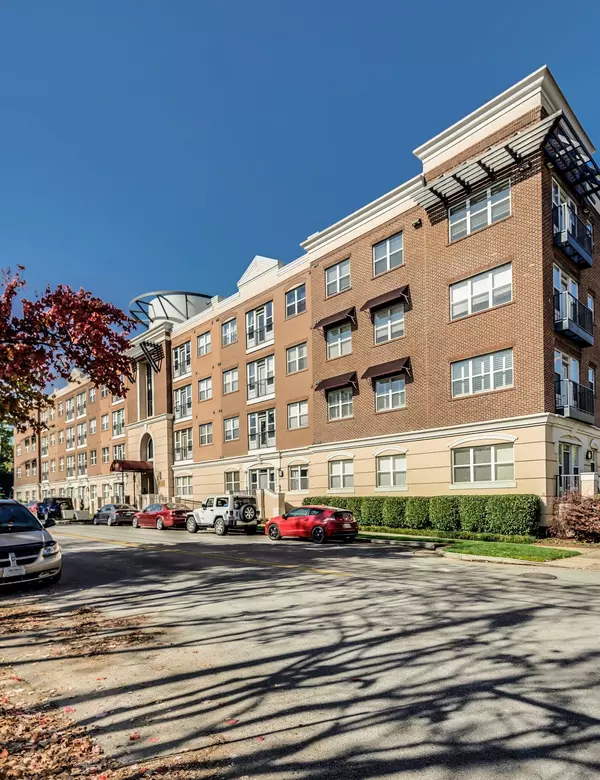 Nashville, TN 37212,3000 Vanderbilt Pl #209