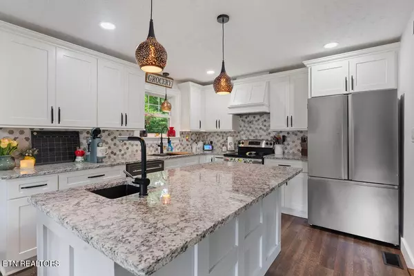 Knoxville, TN 37914,4325 San Juan Lane