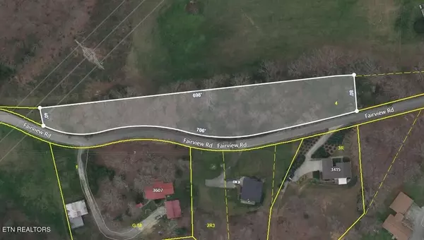 3510 Fairview Rd, Lenoir City, TN 37772