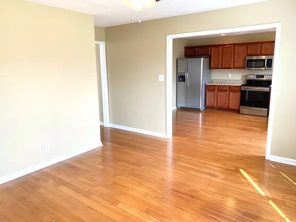 Oak Grove, KY 42262,309 Ferdinand Ln