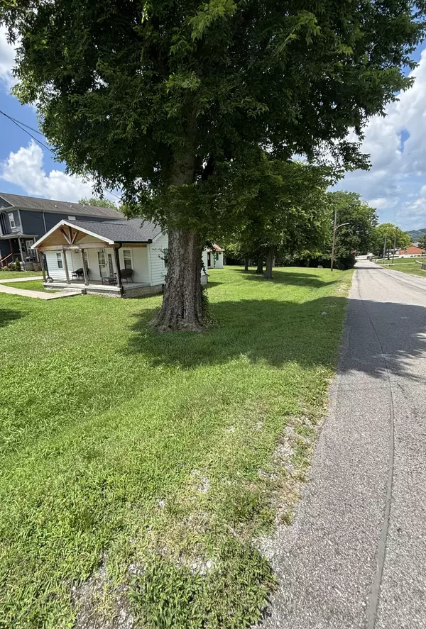 Nashville, TN 37209,609 Croley Dr