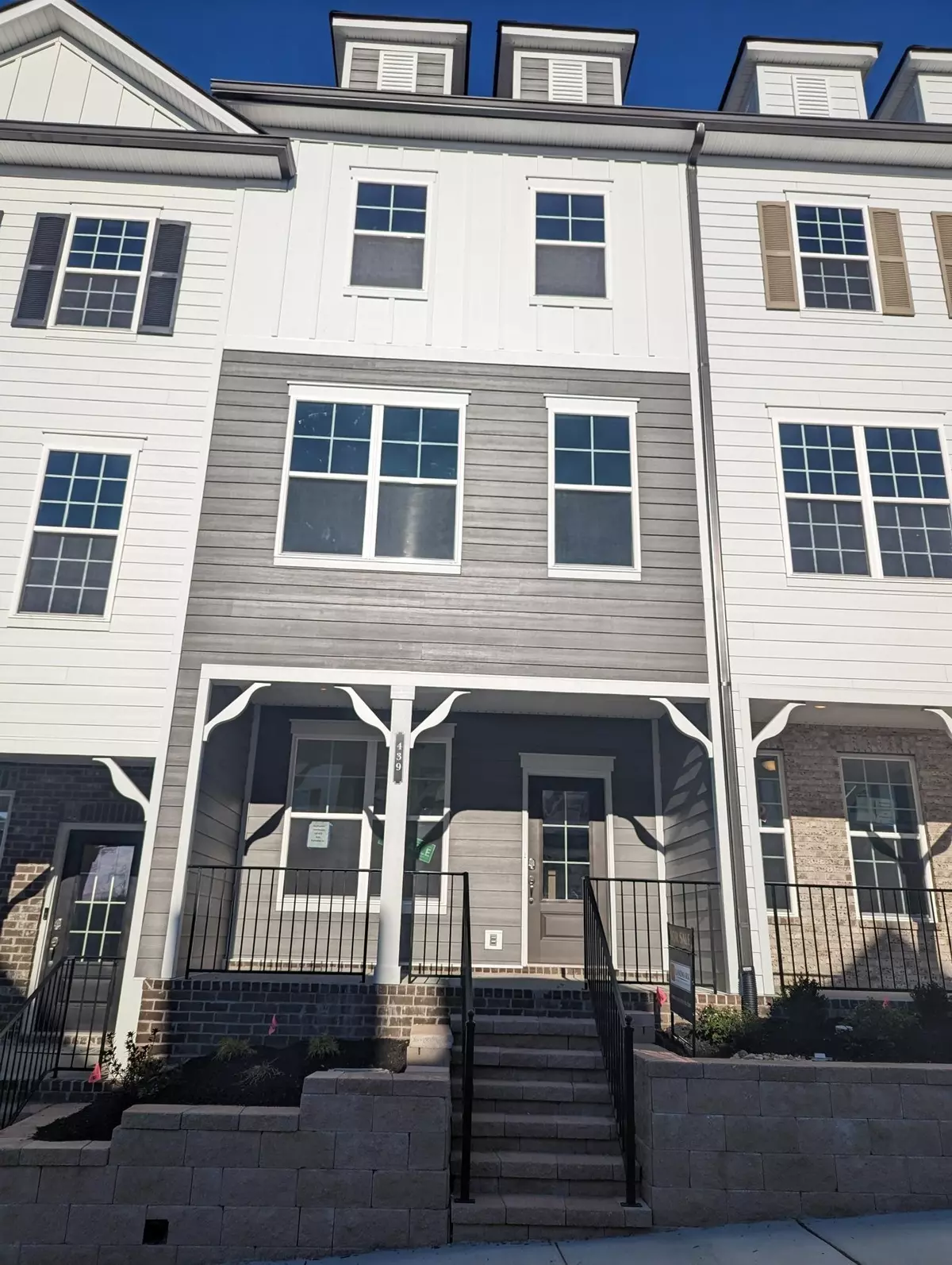 Brentwood, TN 37027,439 Portsdale Dr