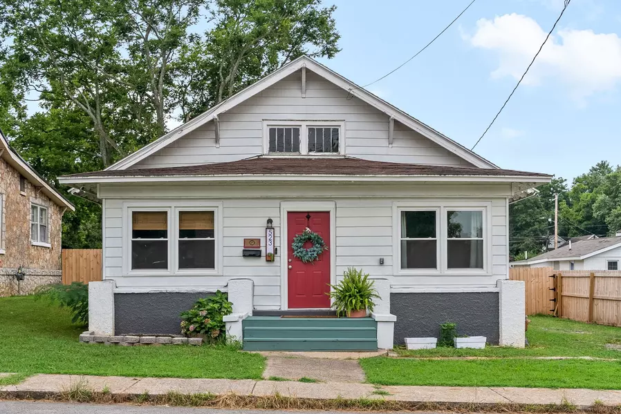 523 W 17th St, Hopkinsville, KY 42240