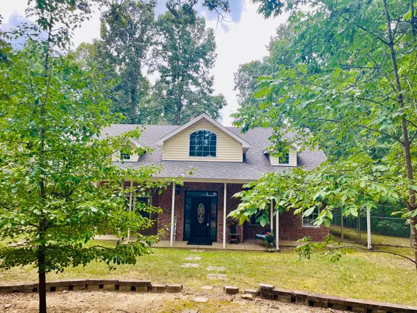 Dickson, TN 37055,4981 Highway 70 #W