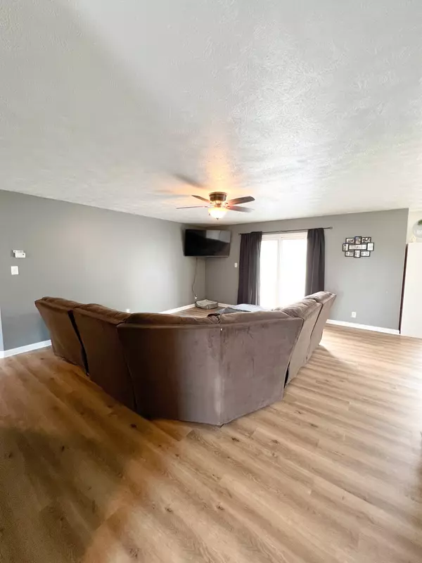 Oak Grove, KY 42262,11240 Bell Station Rd