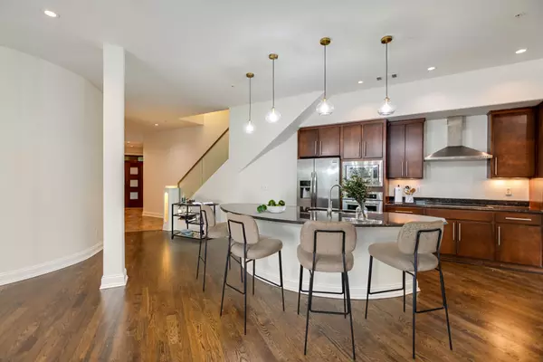 Nashville, TN 37203,2905 Parthenon Ave #101