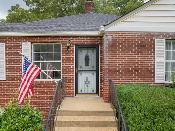 Chattanooga, TN 37411,3628 Glendon Drive