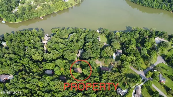 Clinton, TN 37716,225 Tracy Allison Lane