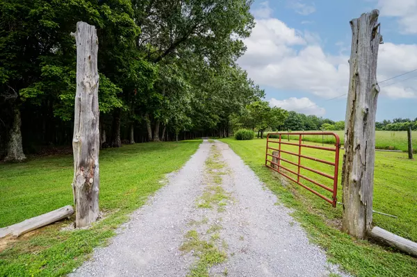 Liberty, TN 37095,3659 Pea Ridge Rd