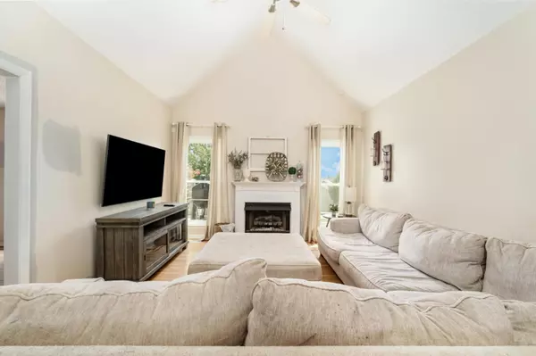 Greenbrier, TN 37073,3002 Quail Ct