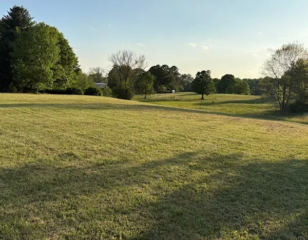 Portland, TN 37148,1812 Highway 52 #E