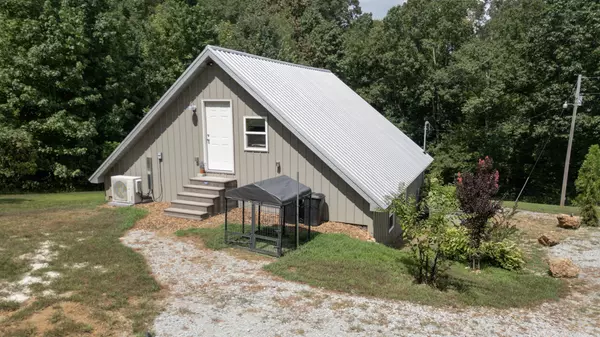 Camden, TN 38320,317 McDuff Ln