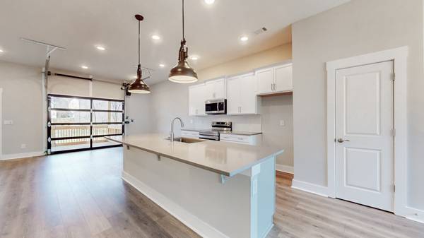 2004 Sonya Terrace, Nashville, TN 37209