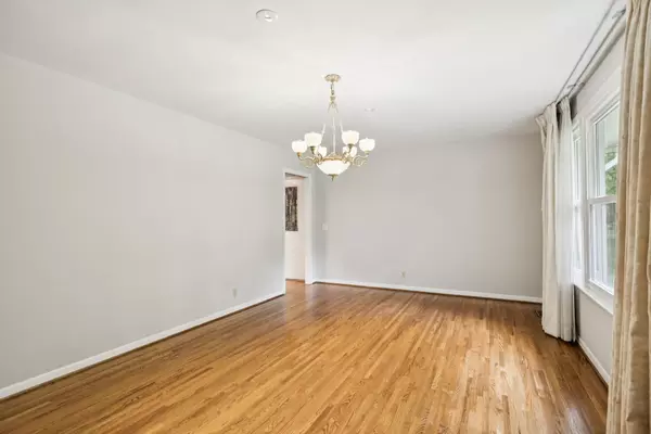 Brentwood, TN 37027,306 Brentwood Pkwy