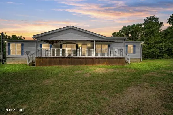 Sevierville, TN 37876,998 Pleasure Rd