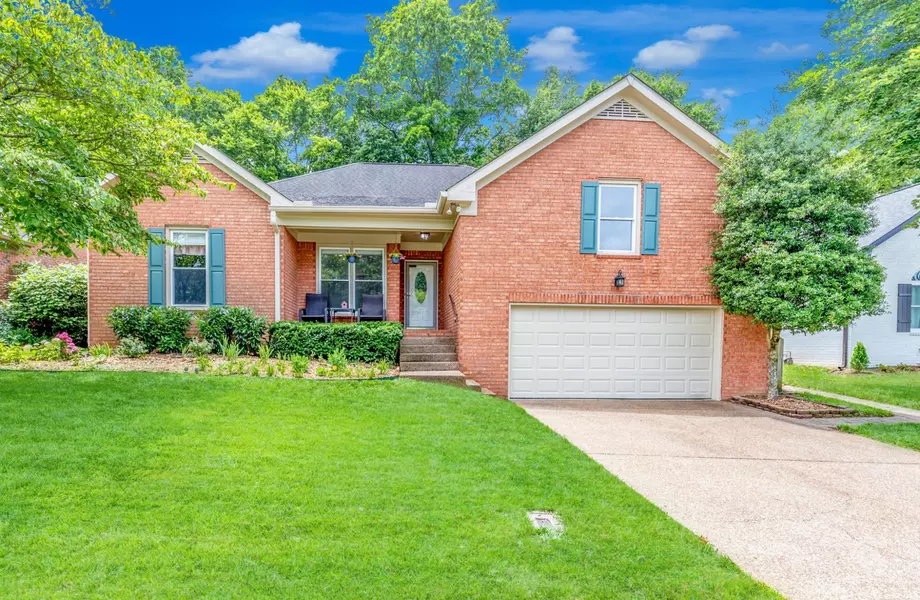 167 Heathersett Dr, Franklin, TN 37064