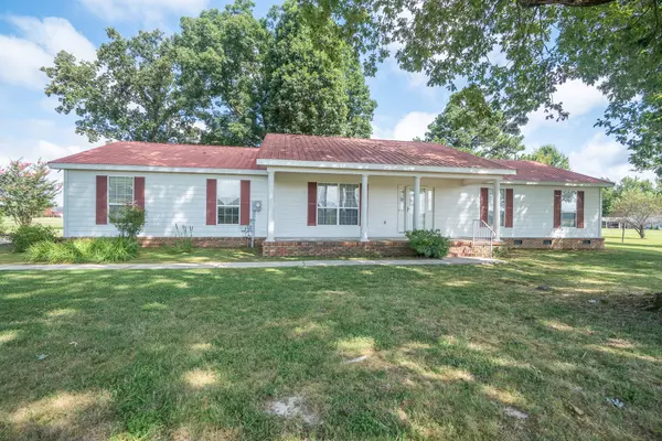 Loretto, TN 38469,775 2nd Ave #S