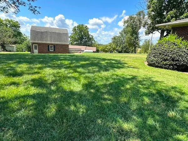 Hendersonville, TN 37075,109 Lakeview Dr