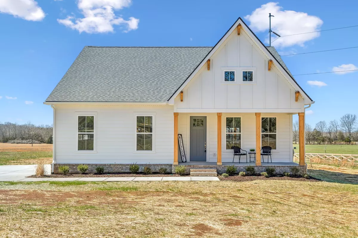 Lebanon, TN 37087,1894 Hamilton Chambers Rd