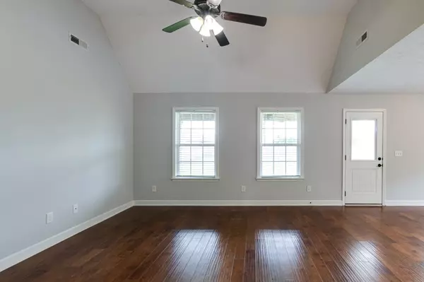 Christiana, TN 37037,2524 Auldridge Dr