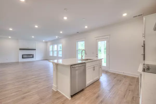 Gallatin, TN 37066,467 Triple Crown Cir
