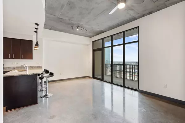 Nashville, TN 37203,1510 Demonbreun St #1105