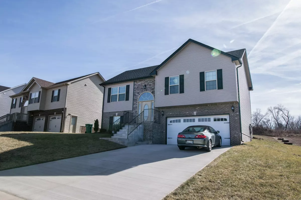 Clarksville, TN 37040,1842 Macarther Way