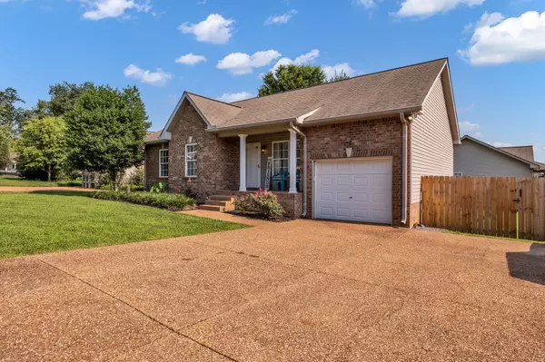 Lebanon, TN 37087,201 Christine Dr