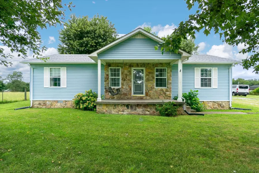 2425 Canada Flatt Rd, Cookeville, TN 38506