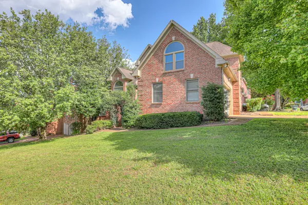 Nashville, TN 37214,501 S Lakeridge Pl