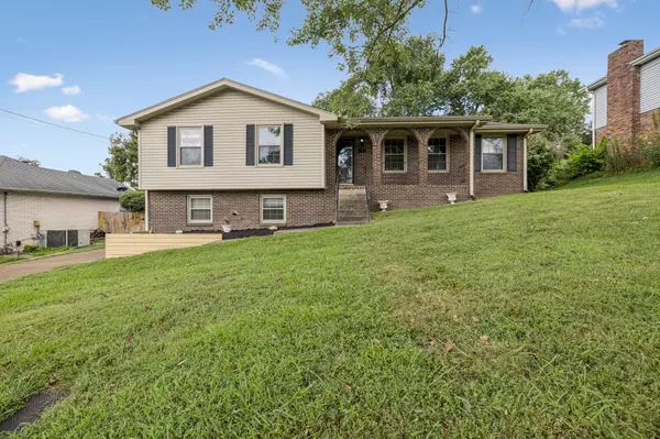 2509 Deerpath Dr, Nashville, TN 37217