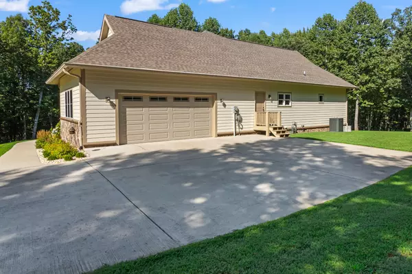 Dunlap, TN 37327,136 Turkey Trl