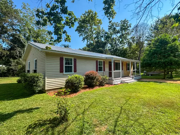 Linden, TN 37096,123 Shelton St