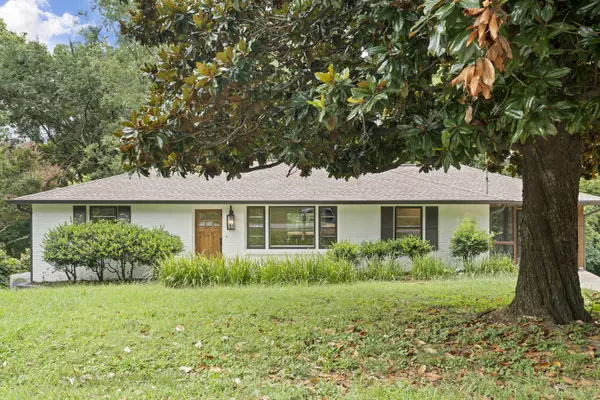Nashville, TN 37217,807 Winthorne Ct