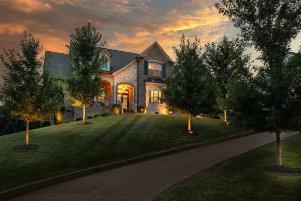 1885 Barnstaple Ln, Brentwood, TN 37027