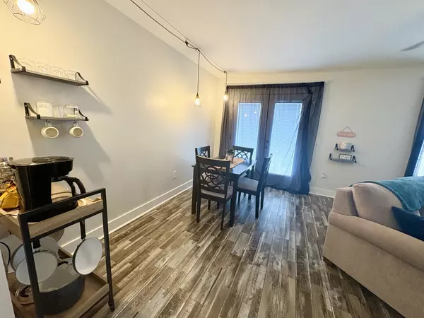 Clarksville, TN 37040,540 N 2nd St #306
