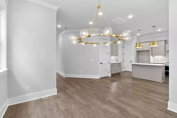 Nashville, TN 37209,542B Starliner Dr