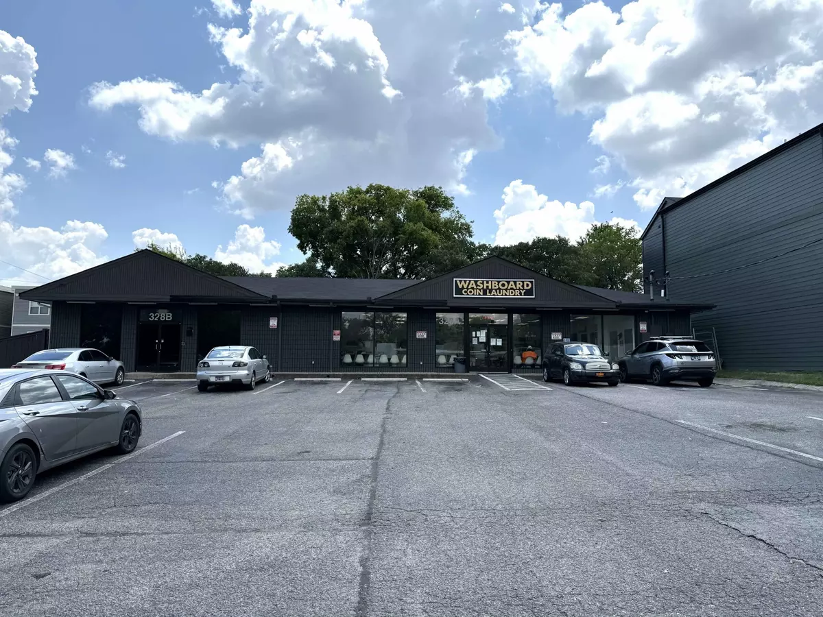 Nashville, TN 37207,328 E Trinity Ln