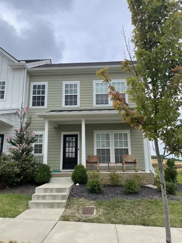 823 Goswell Dr, Nolensville, TN 37135