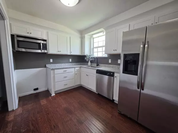 Clarksville, TN 37042,1899 Elm Leaf Dr