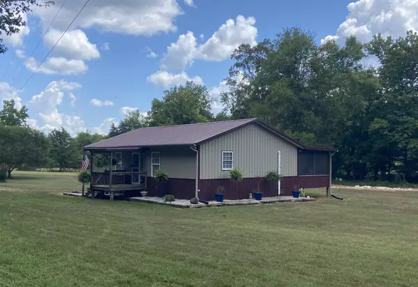 Lobelville, TN 37097,2150 Red Bank Creek Rd