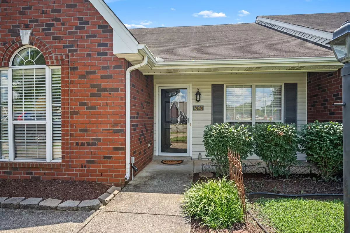 Murfreesboro, TN 37127,1848 Black Fox Xing