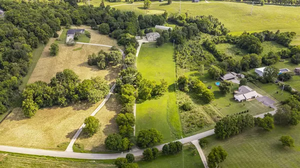Gallatin, TN 37066,148 Phosphate Ln