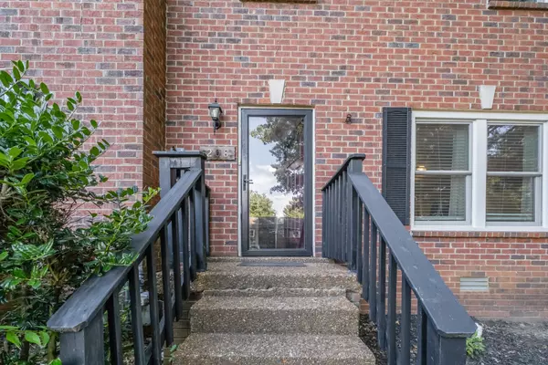Nashville, TN 37214,208 Woodmaker Ct