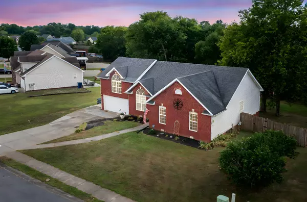Clarksville, TN 37040,3887 Stella Dr