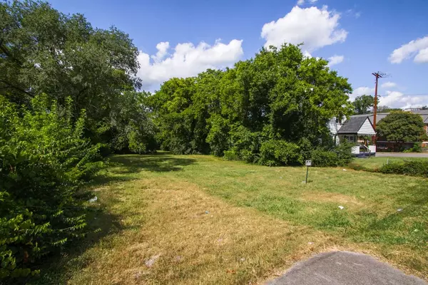 Nashville, TN 37207,433 E Trinity Ln