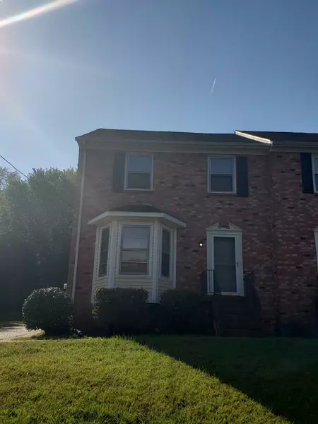 1430 Timber Valley Dr, Nashville, TN 37214