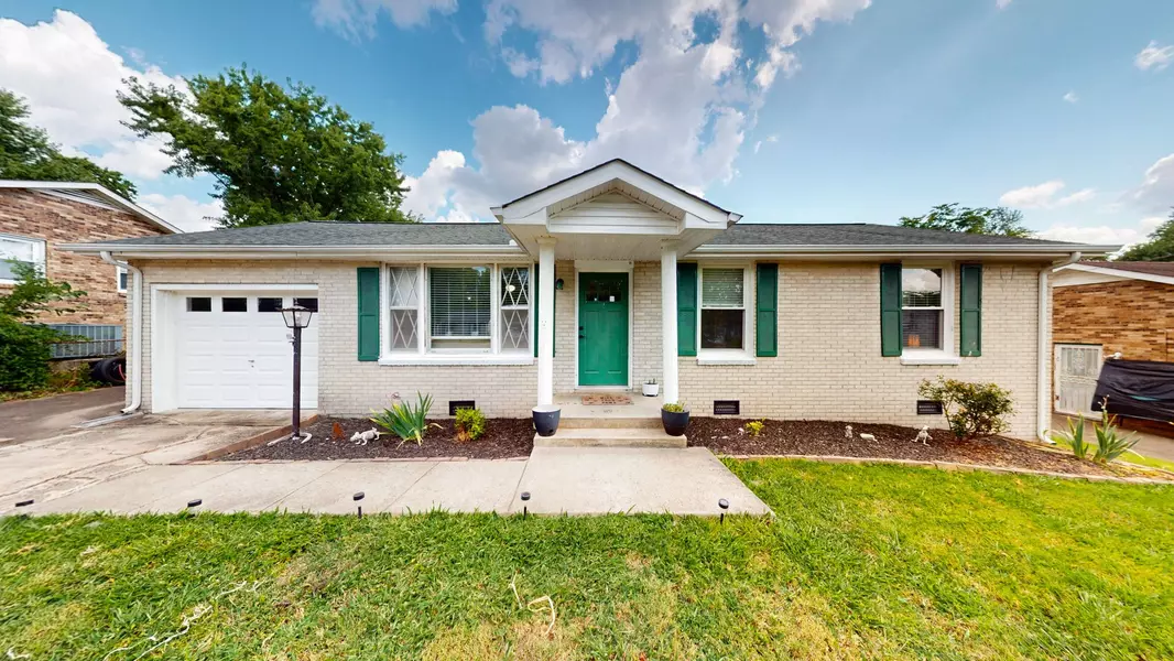 114 Story Book Dr, Clarksville, TN 37042