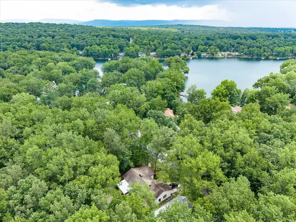 Crossville, TN 38558,121 Juniper Dr